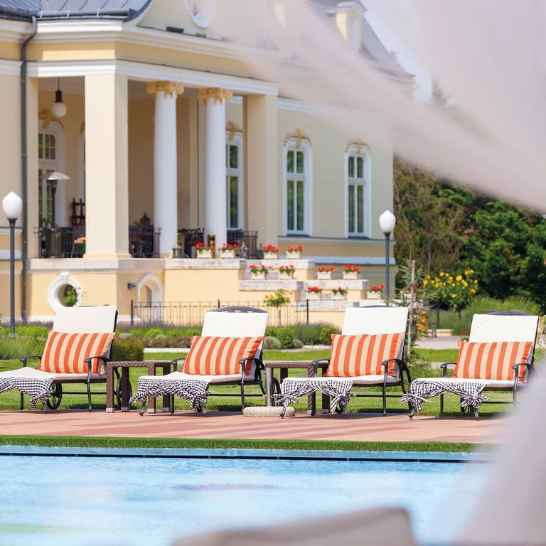 Amade Chateau Vrakúň Eksteriør billede